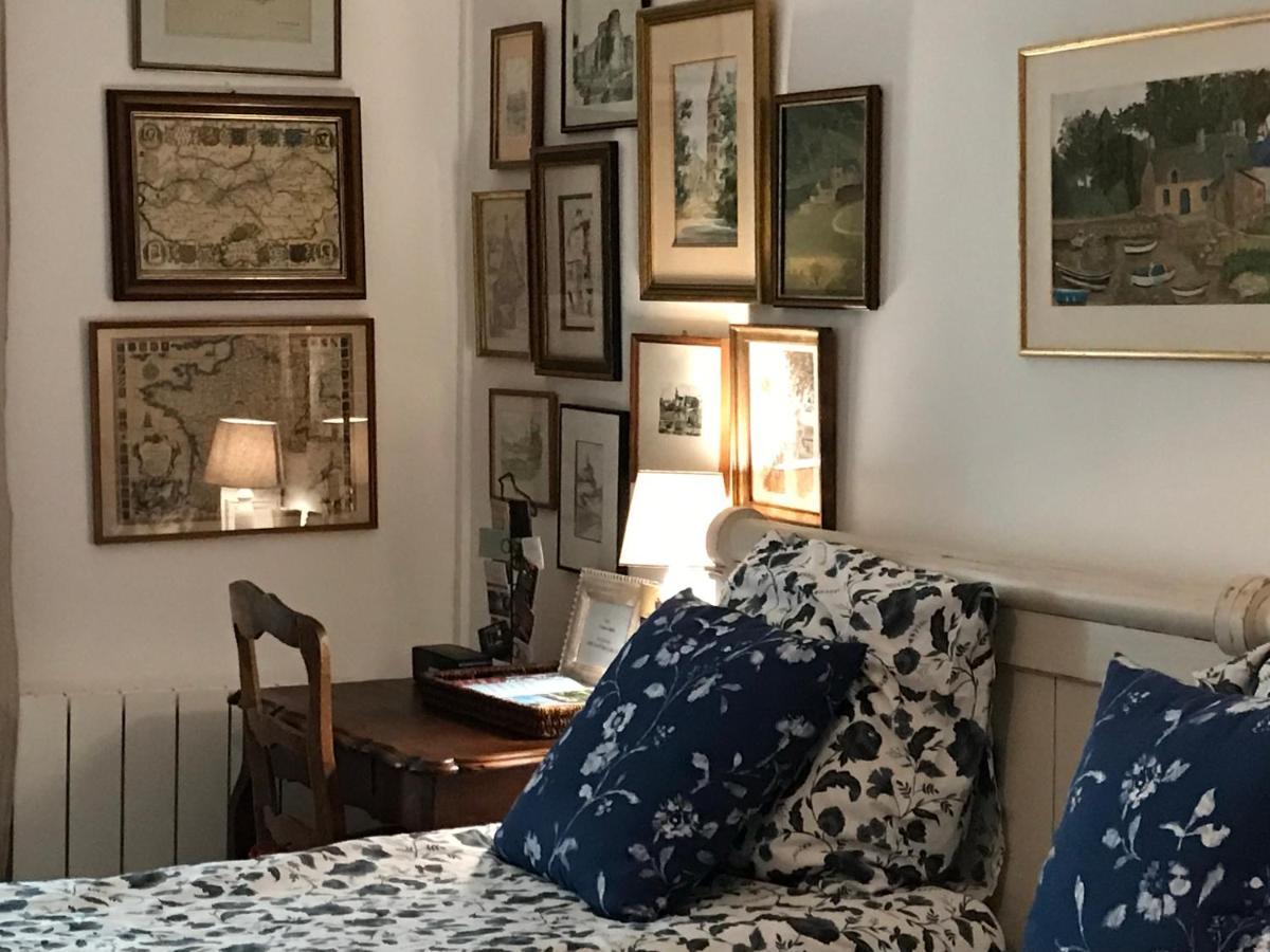 Fontevraud Maison De Ville Bnb Kültér fotó